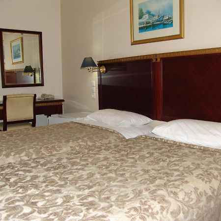 Protessilaos Hotel Néa Ankhíalos Extérieur photo